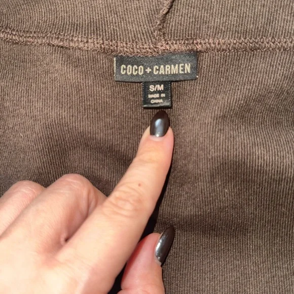 Coco + Carmen Brown Knit Sleeveless Hooded Cardigan - Picture 2 of 7